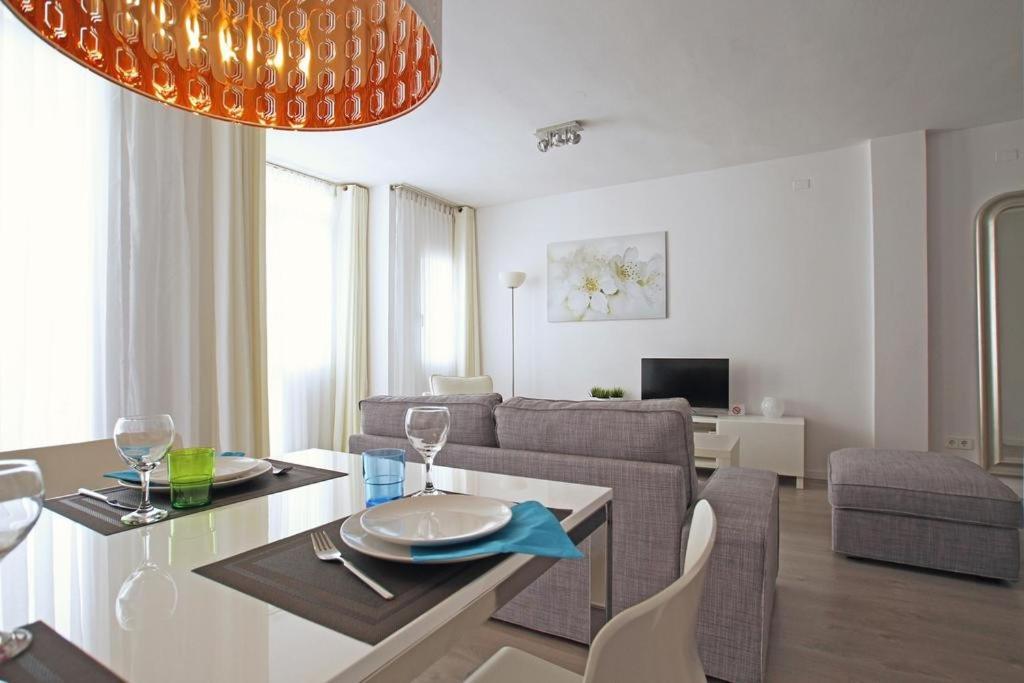 Warm Sands Apartment By Hello Homes Sitges Dış mekan fotoğraf